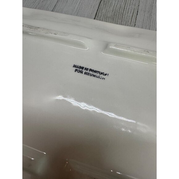 Vtg Neuwirth Serving Tray Porcelain Embossed Strawberry 15.5" x 6.5" Portugal - Picture 2 of 4